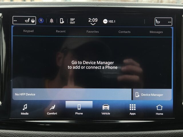 2024 Chrysler Pacifica in Cinnaminson, NJ 08077 - 18119244 17