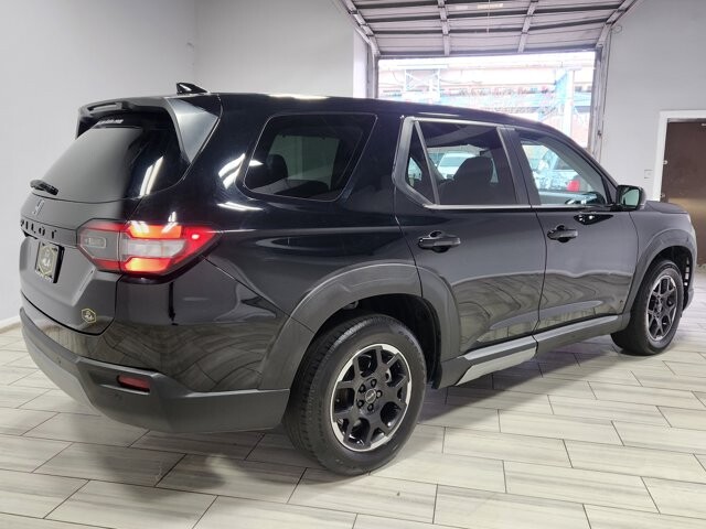 2025 Honda Pilot in Cinnaminson, NJ 08077 - 18119245 5