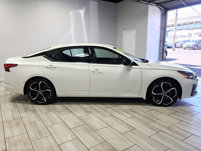 2024 Nissan Altima in Cinnaminson, NJ 08077 - 18119249 6