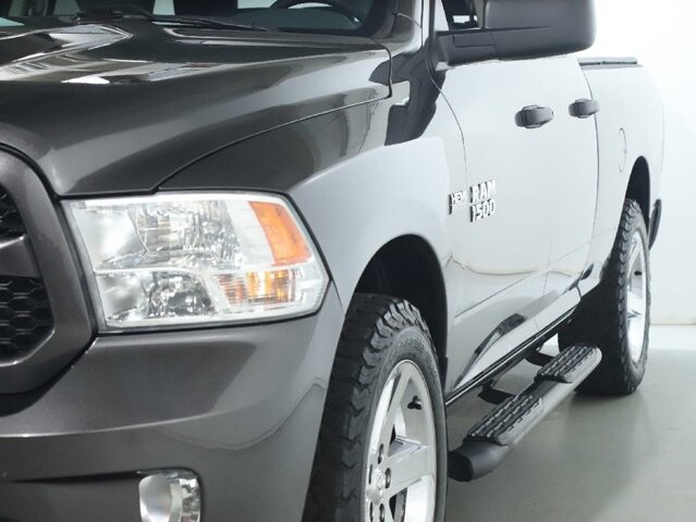 2017 RAM 1500 in Bedford, OH 44146 - 18119260 4