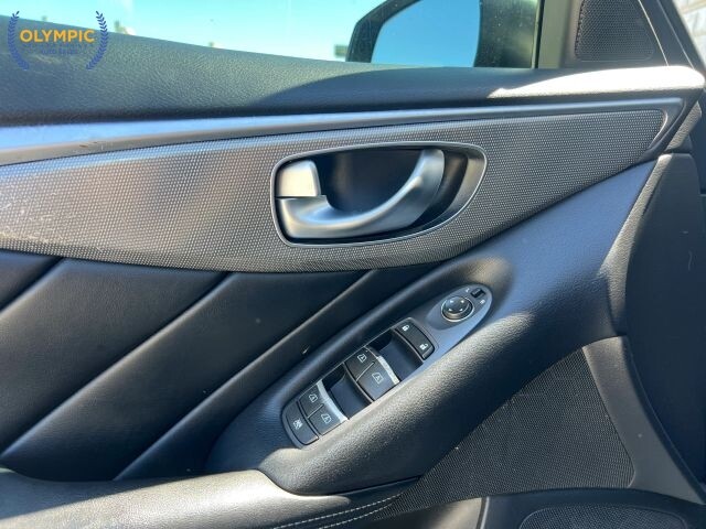 2014 INFINITI Q50 in Decatur, GA 30032 - 18119264 32