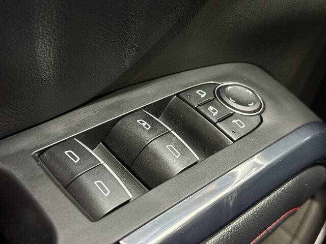 2025 Chevrolet Traverse in Burlington, WI 53105 - 18119272 39