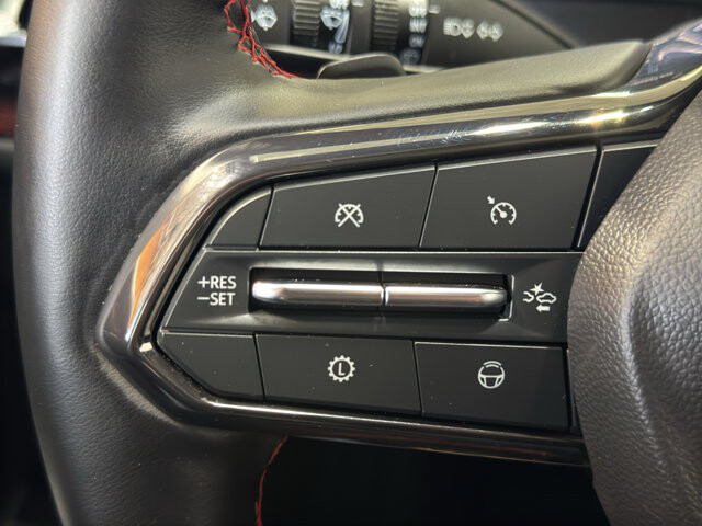 2025 Chevrolet Traverse in Burlington, WI 53105 - 18119272 28