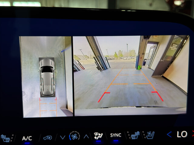 2025 Chevrolet Traverse in Burlington, WI 53105 - 18119272 34