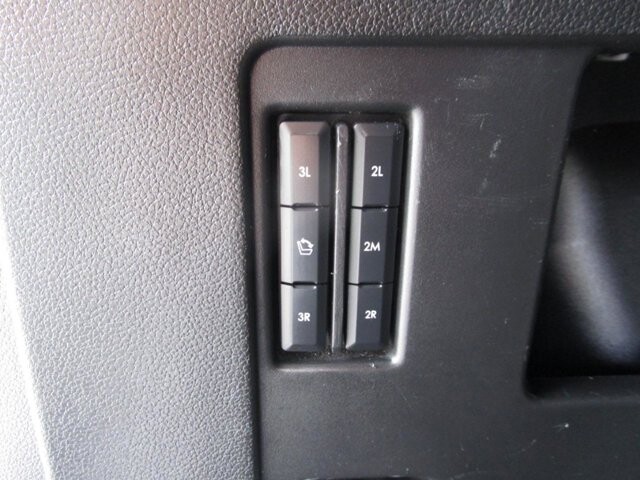 2018 Lincoln Navigator L in Tampa, FL 33604-6914 - 18119297 6