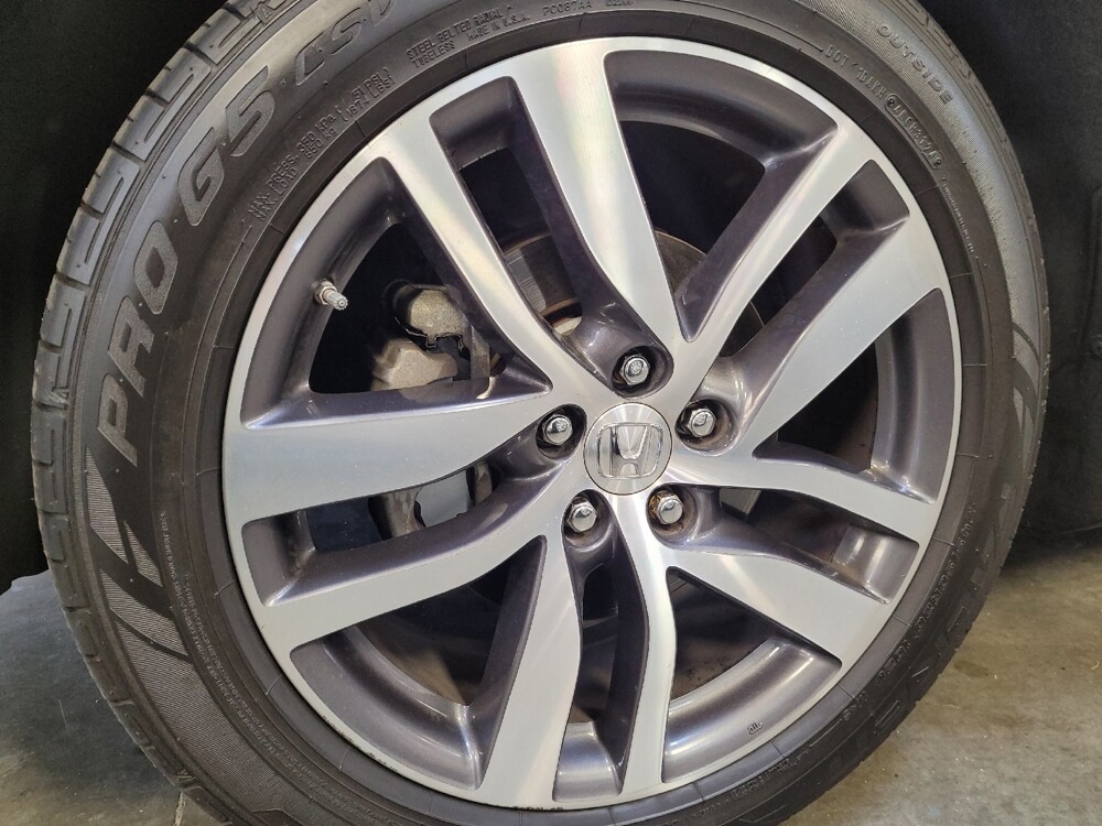 2018 Honda Pilot in Fresno, CA 93726 - 18119304 31