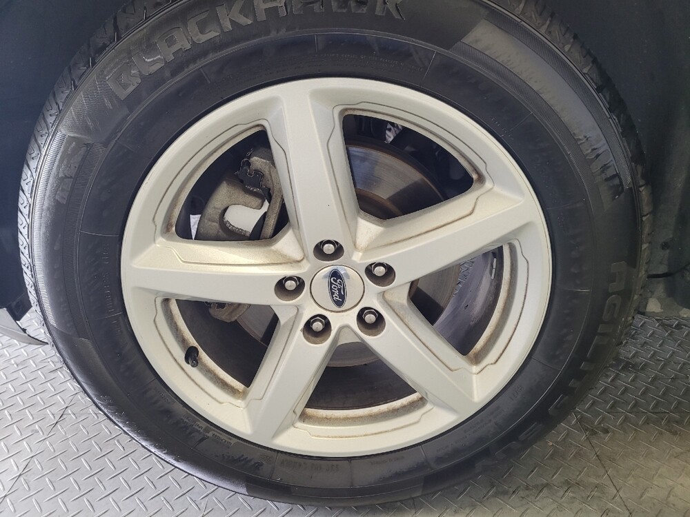 2018 Ford Explorer in Downey, CA 90241 - 18119309 31