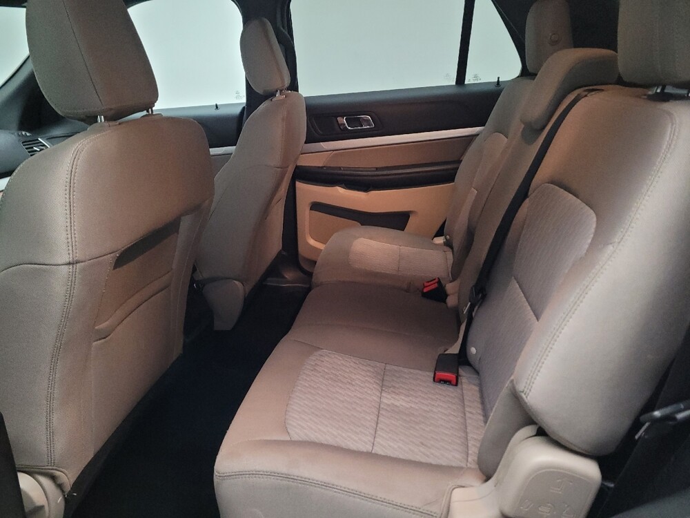 2018 Ford Explorer in Downey, CA 90241 - 18119309 18