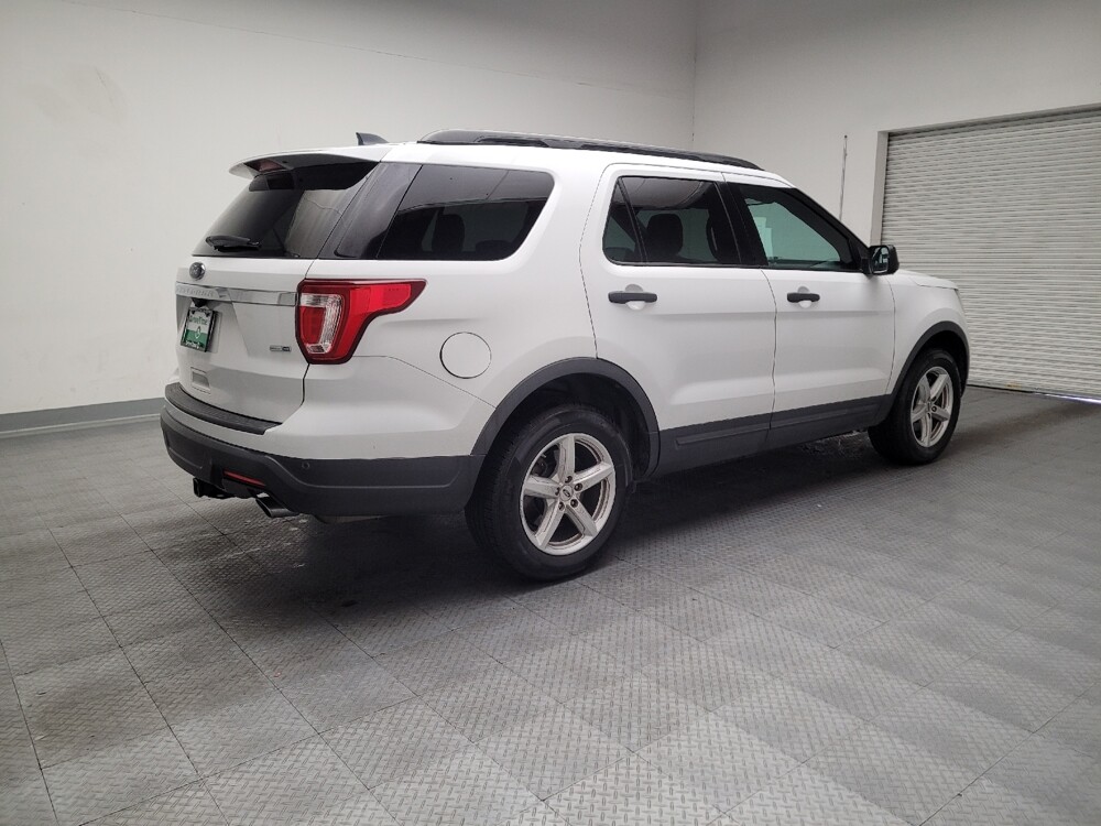 2018 Ford Explorer in Downey, CA 90241 - 18119309 10