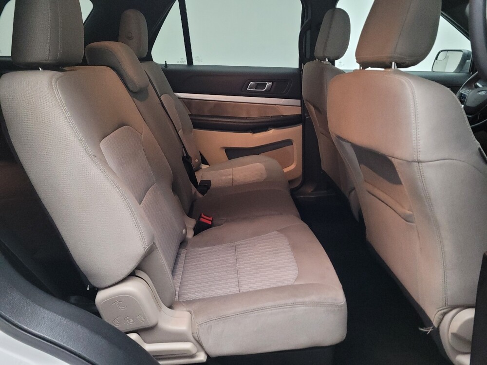 2018 Ford Explorer in Downey, CA 90241 - 18119309 19