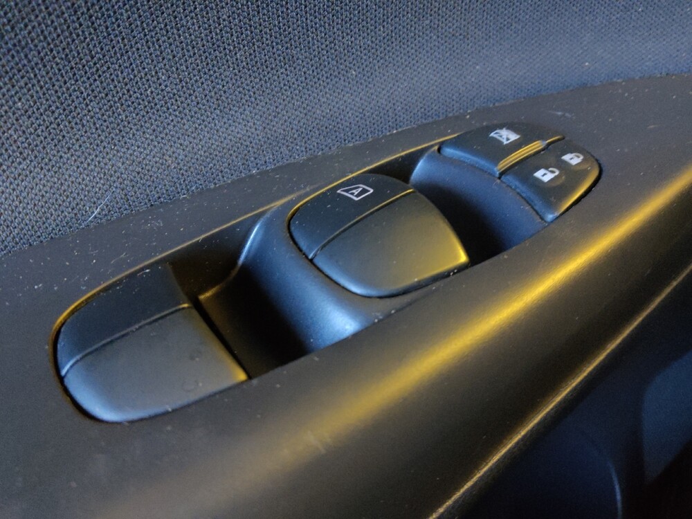 2019 Nissan Sentra in Phoenix, AZ 85015 - 18119316 27