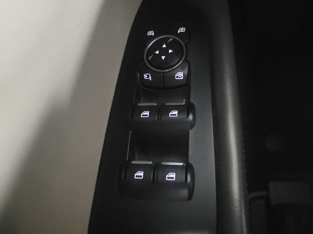 2017 Lincoln MKX in Morrow, GA 30260 - 18119321 27