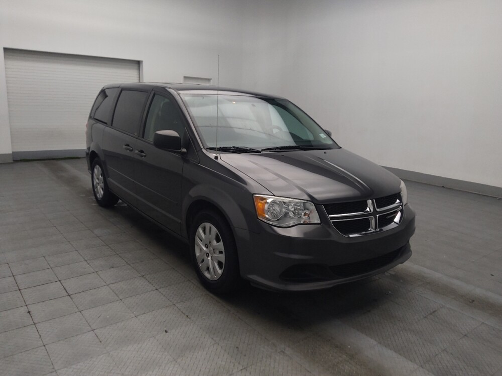 2017 Dodge Grand Caravan in Birmingham, AL 35215 - 18119328 13