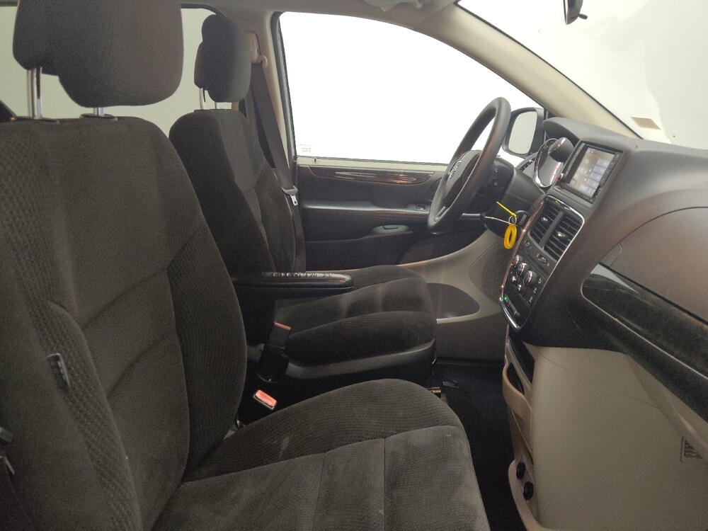 2017 Dodge Grand Caravan in Birmingham, AL 35215 - 18119328 21