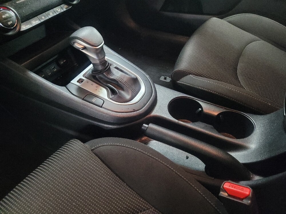 2019 Kia Forte in Stone Mountain, GA 30083 - 18119329 26