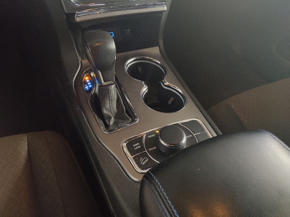 2019 Jeep Grand Cherokee in Union City, GA 30291 - 18119334 26