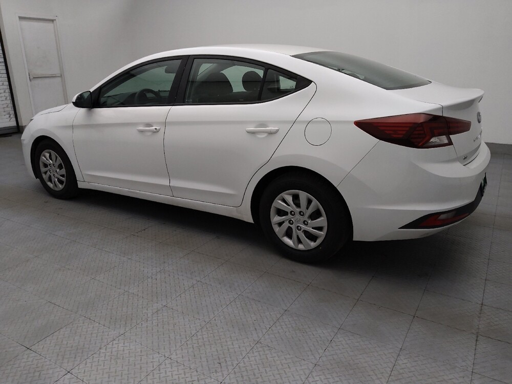 2020 Hyundai Elantra in Charlotte, NC 28273 - 18119342 3