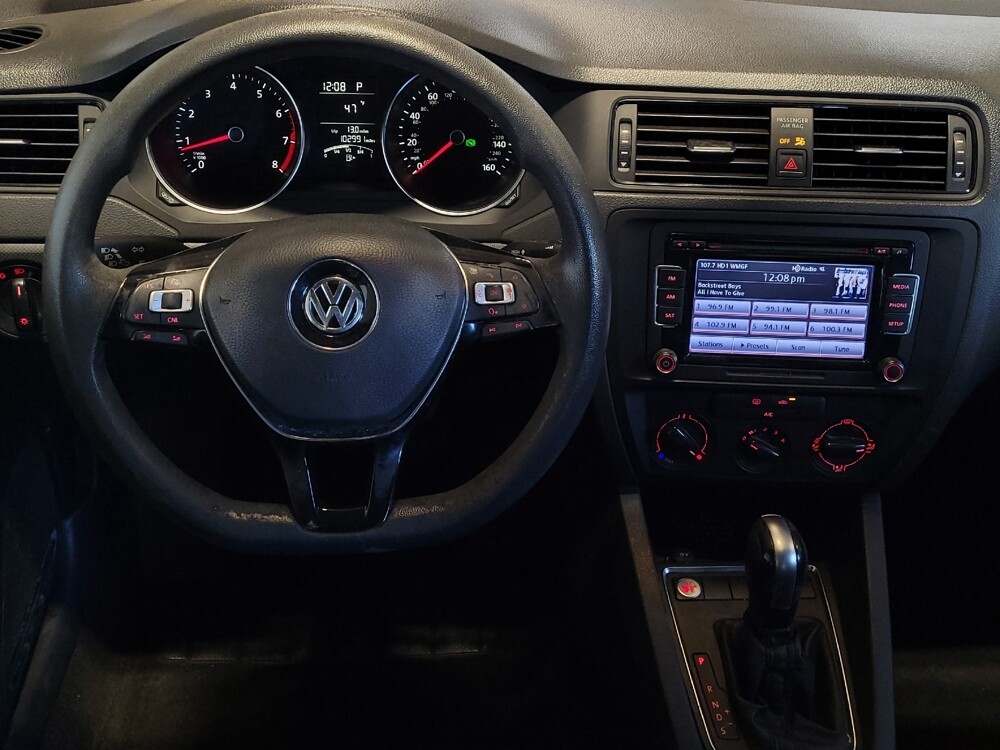 2015 Volkswagen Jetta in Jacksonville, FL 32210 - 18119343 22
