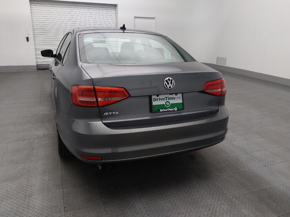2015 Volkswagen Jetta in Jacksonville, FL 32210 - 18119343 6