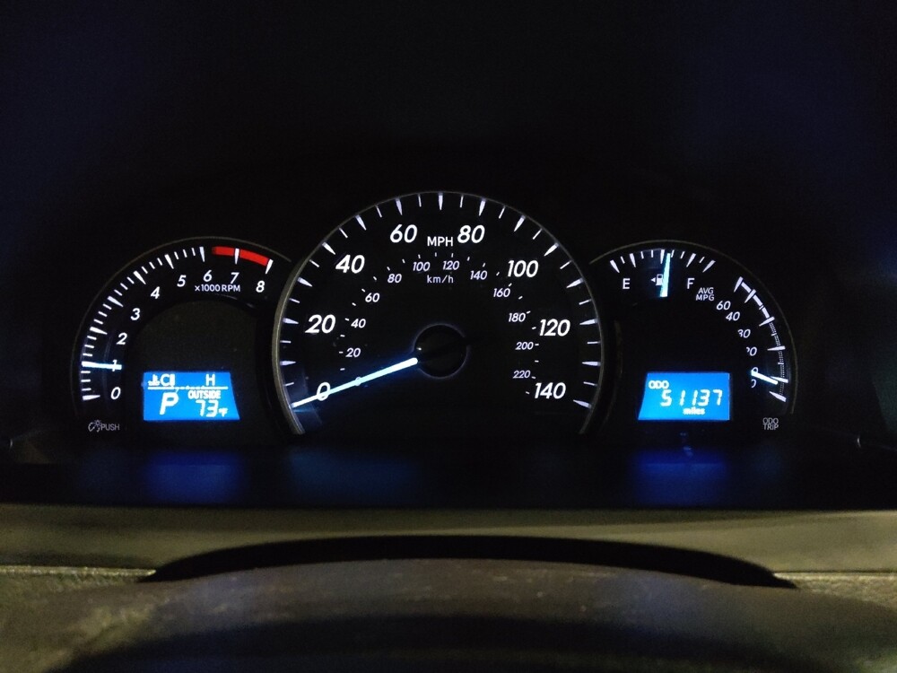 2015 Toyota Camry in Marietta, GA 30062 - 18119347 23