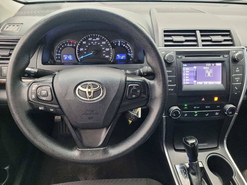 2015 Toyota Camry in Marietta, GA 30062 - 18119347 22