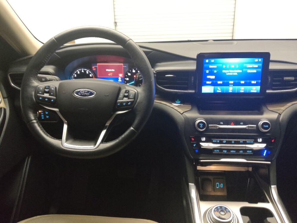 2020 Ford Explorer in Tulsa, OK 74145 - 18119350 22
