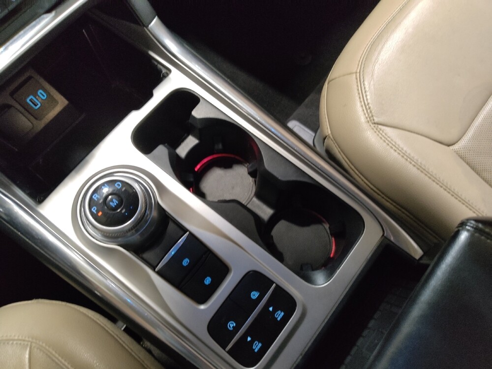 2020 Ford Explorer in Tulsa, OK 74145 - 18119350 26