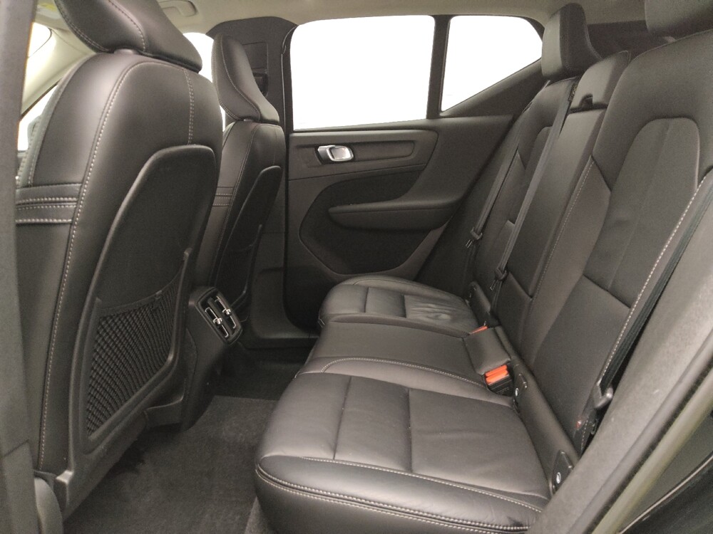 2023 Volvo XC40 in Oklahoma City, OK 73139 - 18119355 18