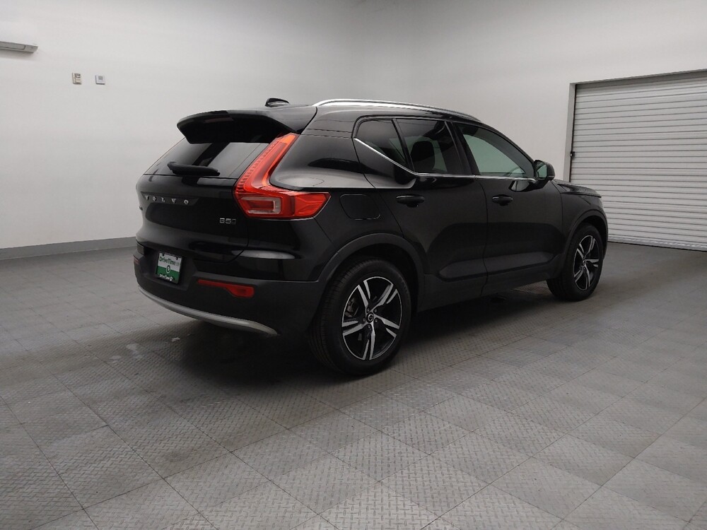 2023 Volvo XC40 in Oklahoma City, OK 73139 - 18119355 9