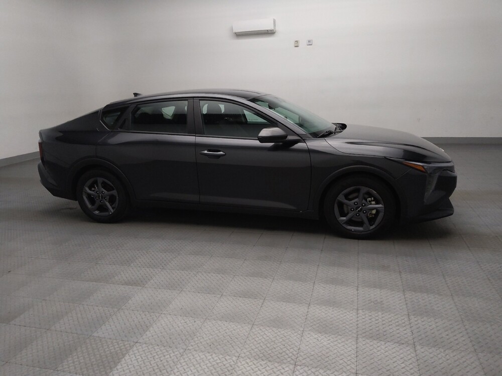 2025 Kia K4 in Fort Worth, TX 76116 - 18119357 11