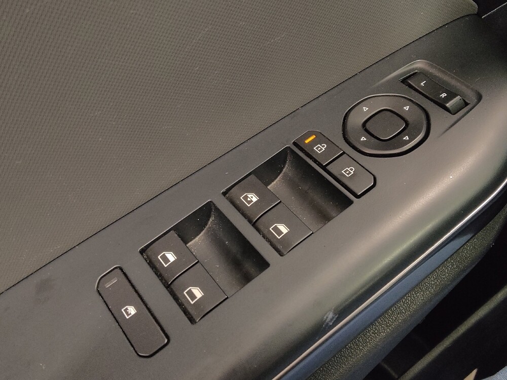 2025 Kia K4 in Fort Worth, TX 76116 - 18119357 27