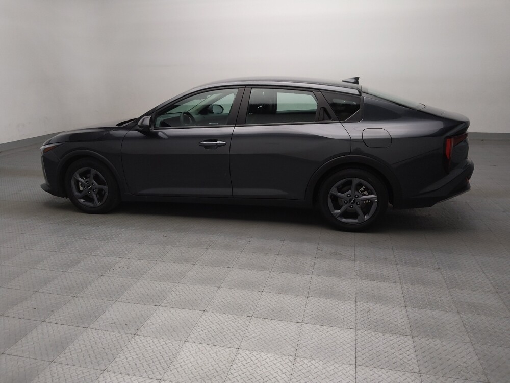 2025 Kia K4 in Fort Worth, TX 76116 - 18119357 3