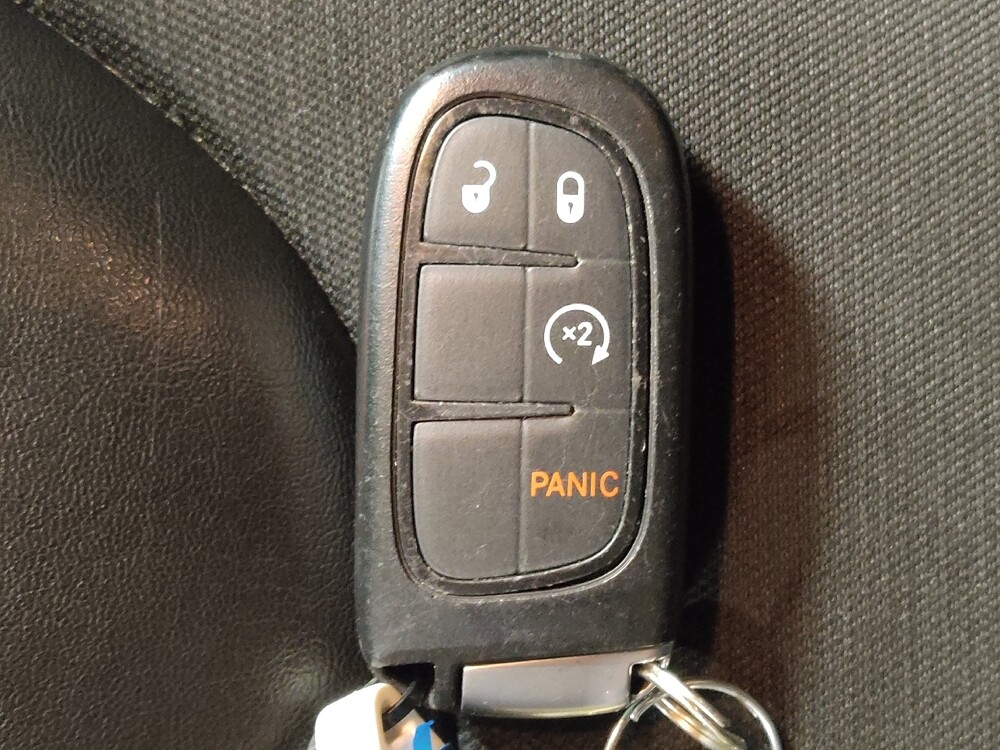 2021 Jeep Cherokee in Plano, TX 75074 - 18119358 32