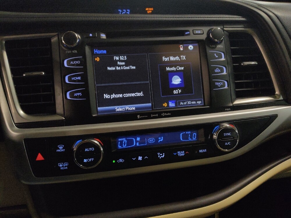 2019 Toyota Highlander in Oklahoma City, OK 73139 - 18119359 25