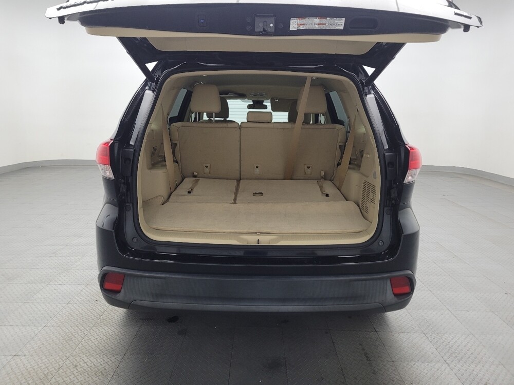 2019 Toyota Highlander in Oklahoma City, OK 73139 - 18119359 29