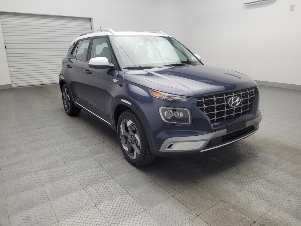 2025 Hyundai Venue in Tulsa, OK 74145 - 18119362 13