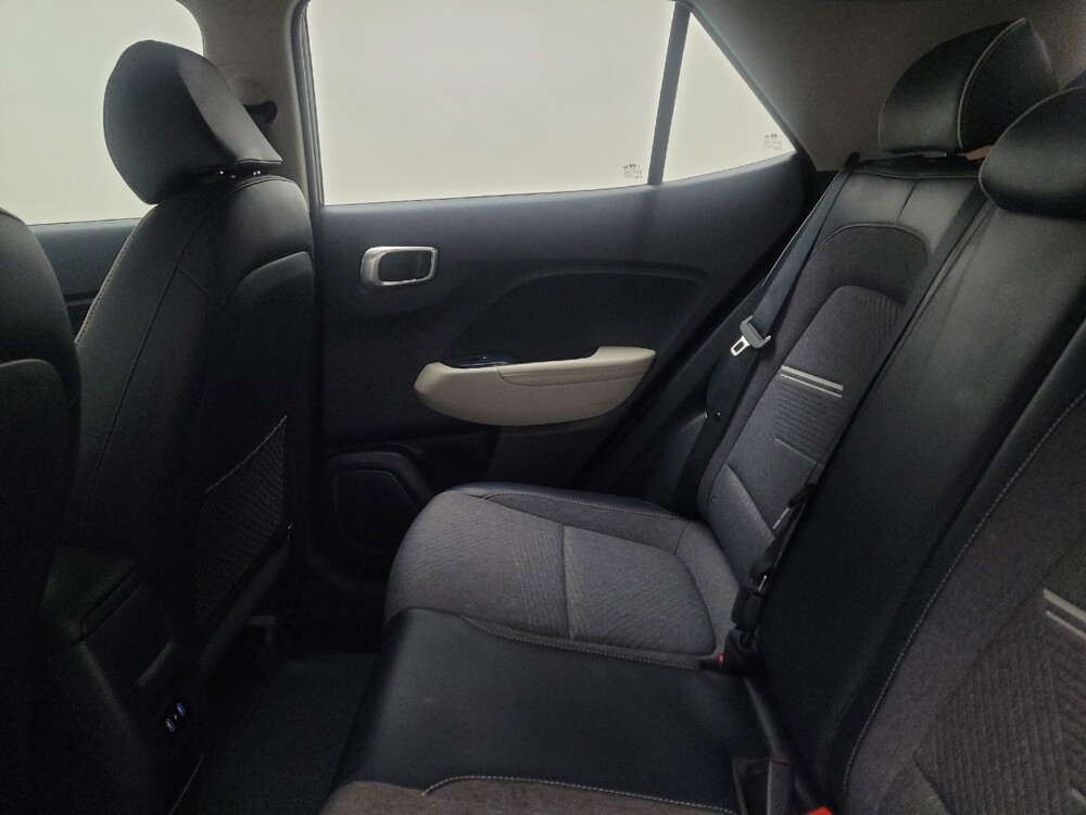 2025 Hyundai Venue in Tulsa, OK 74145 - 18119362 18