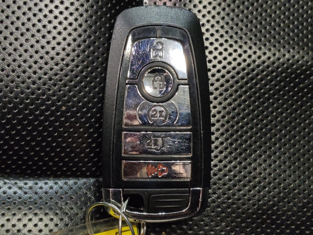 2020 Lincoln Corsair in Tulsa, OK 74145 - 18119366 27