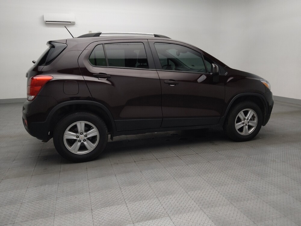 2021 Chevrolet Trax in Arlington, TX 76011 - 18119376 10