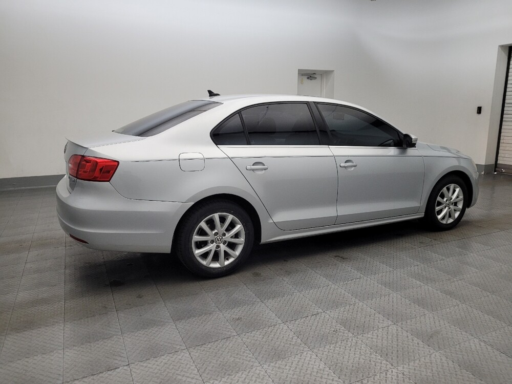 2014 Volkswagen Jetta in Glendale, AZ 85301 - 18119387 10