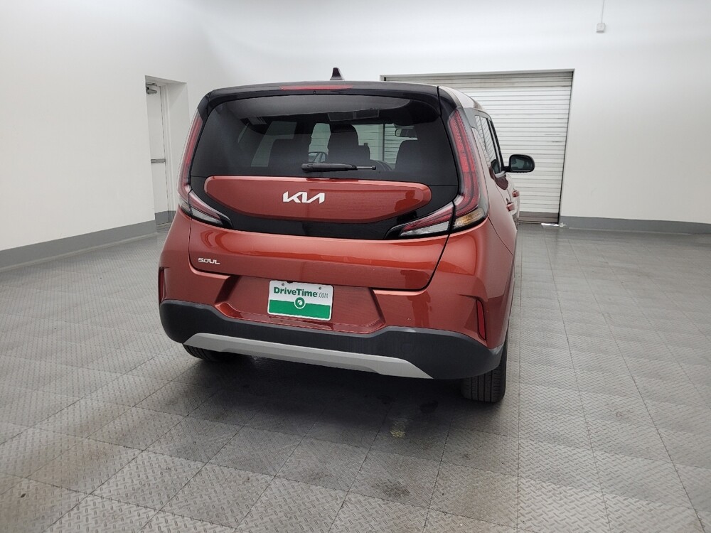 2023 Kia Soul in Phoenix, AZ 85022 - 18119391 7