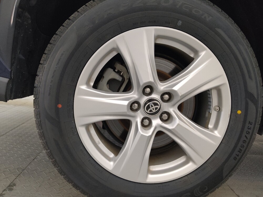 2022 Toyota Highlander in Tallahassee, FL 32304 - 18119395 31