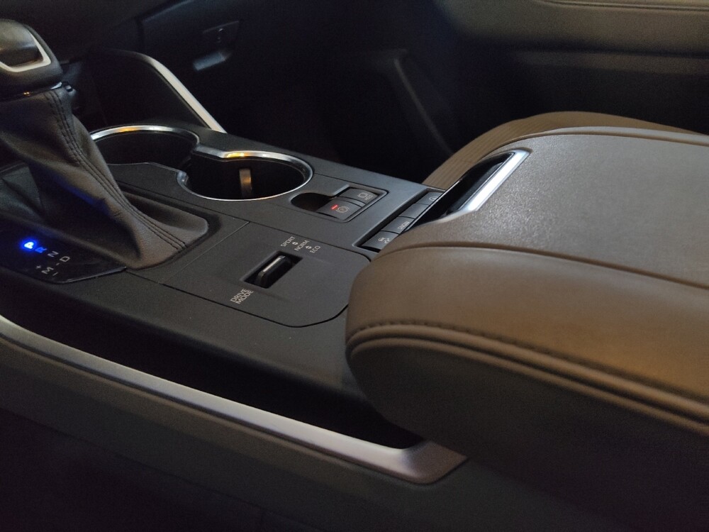 2022 Toyota Highlander in Tallahassee, FL 32304 - 18119395 26