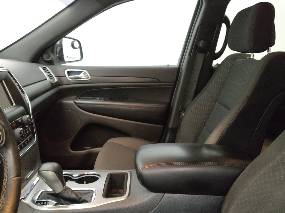 2018 Jeep Grand Cherokee in Fort Myers, FL 33907 - 18119396 17