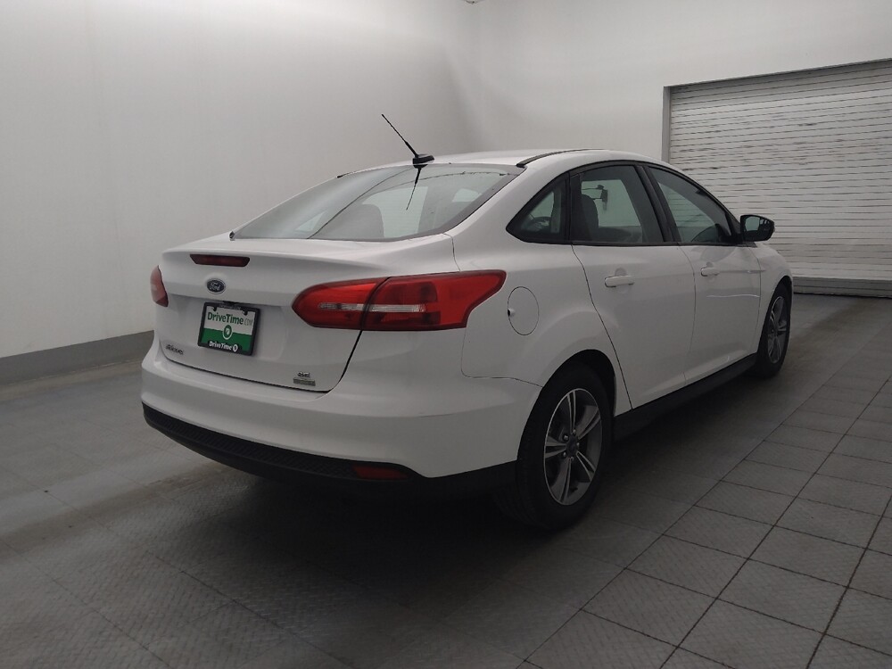 2017 Ford Focus in Tallahassee, FL 32304 - 18119398 9