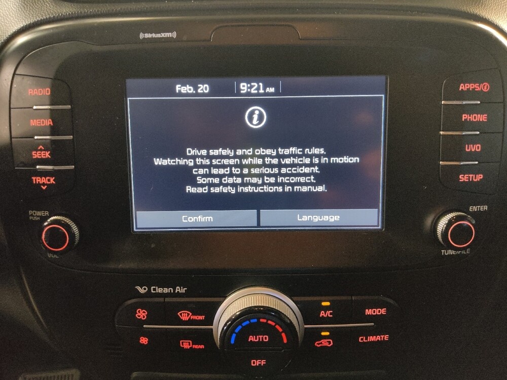 2019 Kia Soul in Tampa, FL 33619 - 18119401 25