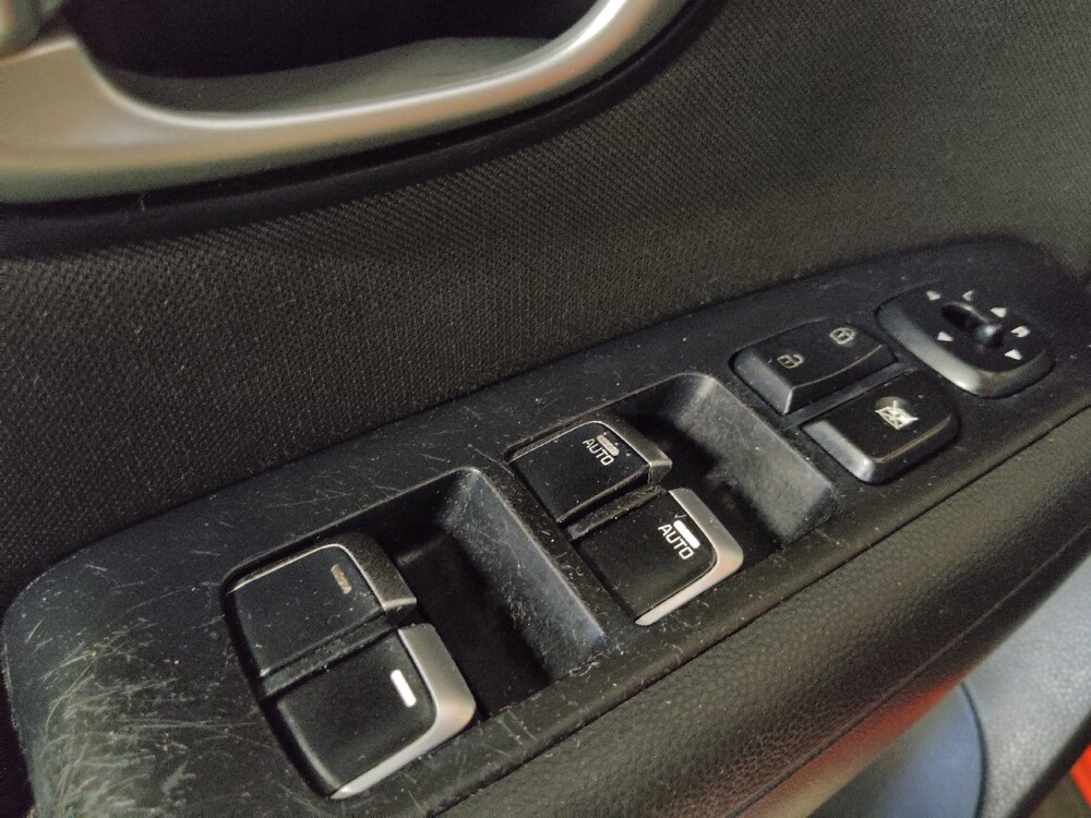 2019 Kia Soul in Tampa, FL 33619 - 18119401 27