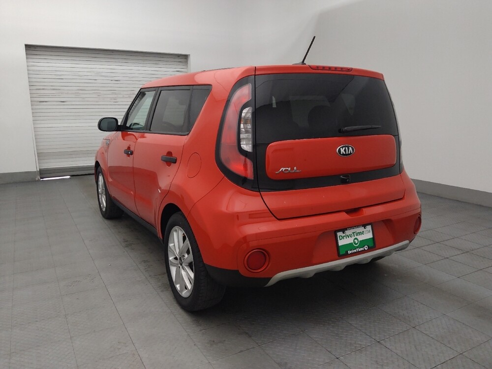 2019 Kia Soul in Tampa, FL 33619 - 18119401 5