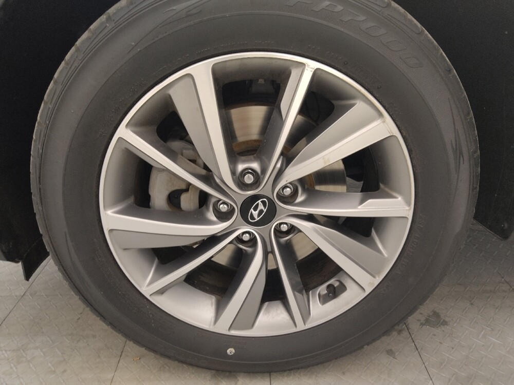 2020 Hyundai Santa Fe in Tampa, FL 33619 - 18119405 31