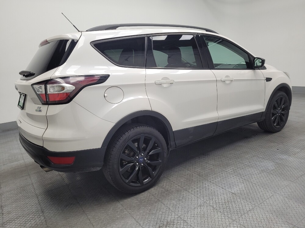 2018 Ford Escape in Las Vegas, NV 89102 - 18119409 10